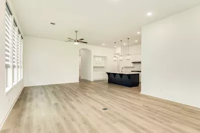 10222 Bison Drive, Manvel, TX 77583 - Photo 11