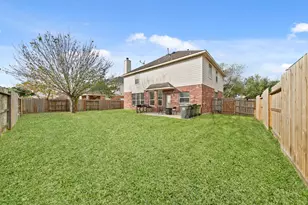 8804 Sunforest Ln, Pearland, TX 77584 - Photo 25