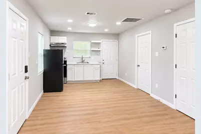 15521 Highway 6, Santa Fe, TX 77517 - Photo 7