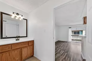 3919 Fairmont Pkwy, Pasadena, TX 77504 - Photo 23