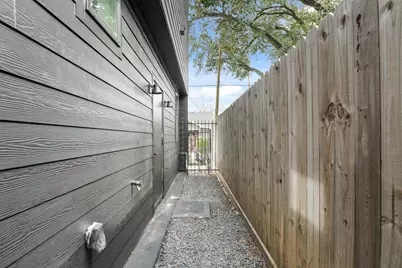 313 N Nagle Street, Houston, TX 77003 - Photo 47