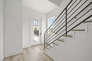 313 N Nagle St, Houston, TX 77003 - Photo 5