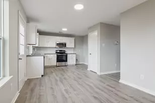 5607 Violet Path Ln, Houston, TX 77085 - Photo 9