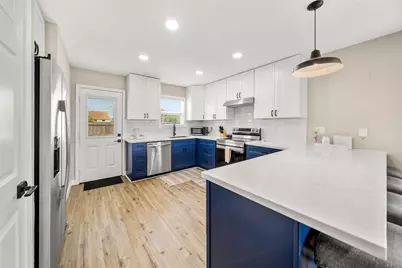 2008 71st Street, Galveston, TX 77551 - Photo 7