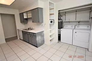 1911 Westlake Rd, Houston, TX 77062 - Photo 5