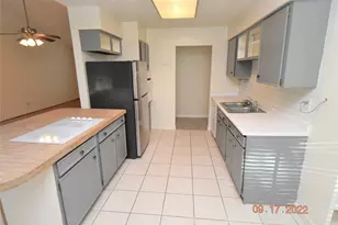 1911 Westlake Rd, Houston, TX 77062 - Photo 7