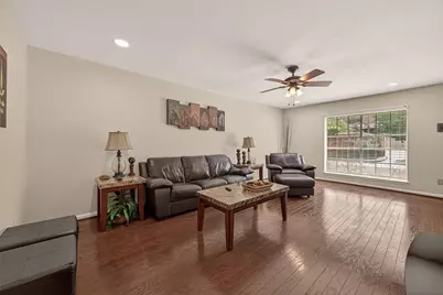 5826 Doliver Drive #55, Houston, TX 77057 - Photo 11