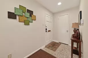 5826 Doliver Dr, Houston, TX 77057 - Photo 7