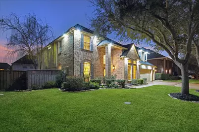 205 Willow Pointe Drive, League City, TX 77573 - Photo 3