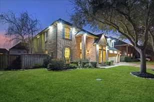 205 Willow Pointe Dr, League City, TX 77573 - Photo 3