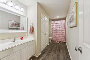 205 Willow Pointe Dr, League City, TX 77573 - Photo 37