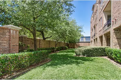 5303 Perrington Heights Lane, Houston, TX 77056 - Photo 3