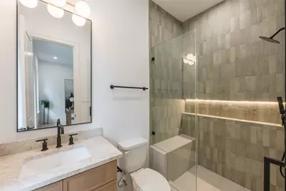 2013 Sheldon Street #A, Houston, TX 77008 - Photo 11