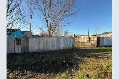 1703 Avenue C, Fresno, TX 77545 - Photo 3