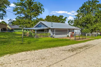 199 Justine Ave, Livingston, TX 77351 - Photo 5