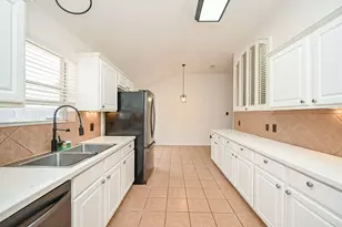 17911 Rose Hill Park Ln, Cypress, TX 77429 - Photo 11