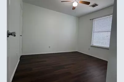 2610 Skyview Shadows Court, Houston, TX 77047 - Photo 15
