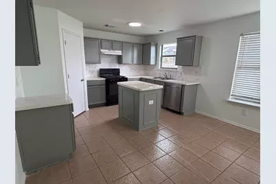 2610 Skyview Shadows Court, Houston, TX 77047 - Photo 7