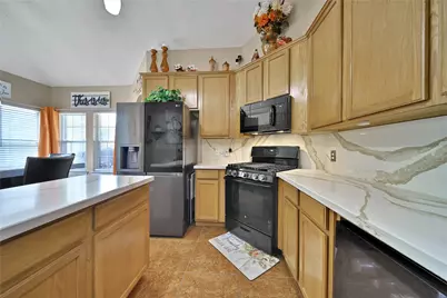 23518 Goldking Cross Court, Spring, TX 77373 - Photo 9