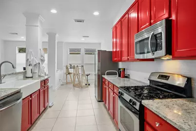 5338 Summit Hollow Drive, Houston, TX 77084 - Photo 11