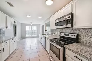 4901 Archway Dr, La Porte, TX 77571 - Photo 9