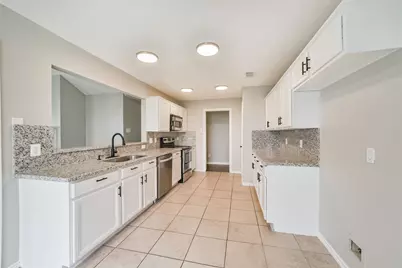 4901 Archway Drive, La Porte, TX 77571 - Photo 7