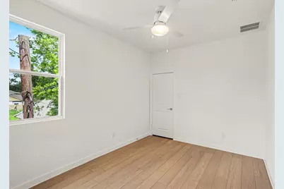 3227 Dennis Street, Houston, TX 77004 - Photo 11