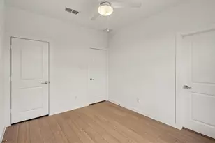 3227 Dennis St, Houston, TX 77004 - Photo 9