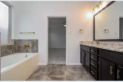 715 S Chamfer Way, Crosby, TX 77532 - Photo 27