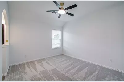 715 S Chamfer Way, Crosby, TX 77532 - Photo 37