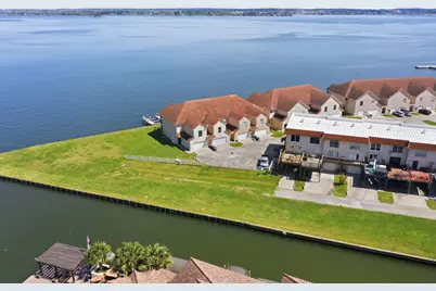 2 Regency Point, Montgomery, TX 77356 - Photo 37