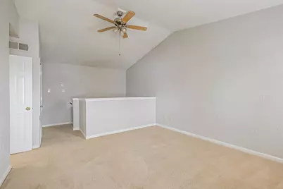 6633 W Airport Boulevard #502, Houston, TX 77035 - Photo 13