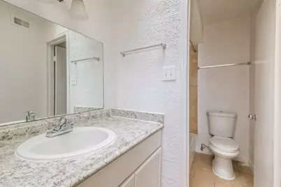 6633 W Airport Boulevard #502, Houston, TX 77035 - Photo 15