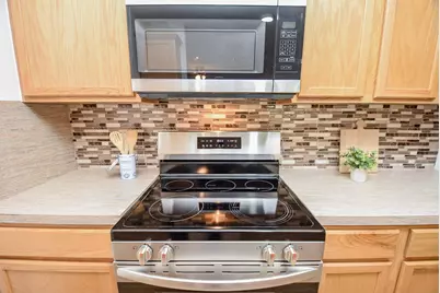 8051 Bay Branch Dr #222, The Woodlands, TX 77382 - Photo 7