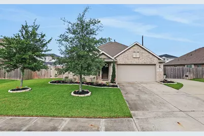 9211 Justin Way, Mont Belvieu, TX 77523 - Photo 1