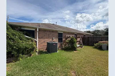 2103 Kingfisher Court, League City, TX 77573 - Photo 13