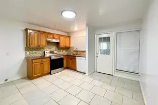 9506 Riverside Lodge Dr, Houston, TX 77083 - Photo 13