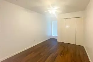 9506 Riverside Lodge Dr, Houston, TX 77083 - Photo 7