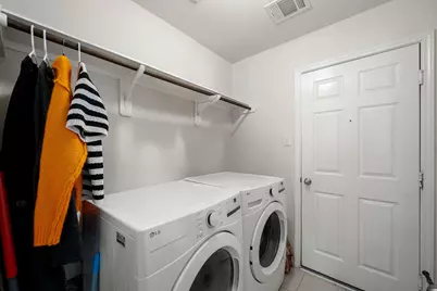 12939 Almeda Crossing Court, Houston, TX 77048 - Photo 9