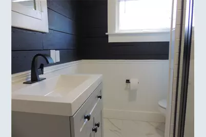 3701 Bradley Street, Houston, TX 77009 - Photo 21