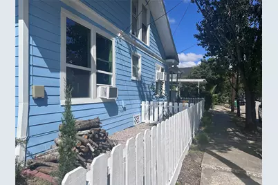 3701 Bradley Street, Houston, TX 77009 - Photo 5