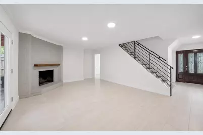 5718 Pine Arbor Drive, Houston, TX 77066 - Photo 17
