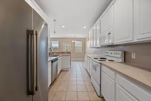 8714 Thistlemoor Ln, Houston, TX 77044 - Photo 11