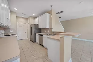 8714 Thistlemoor Ln, Houston, TX 77044 - Photo 9