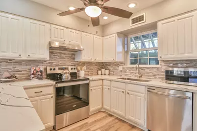 4747 Nasa Parkway #110, Seabrook, TX 77586 - Photo 11