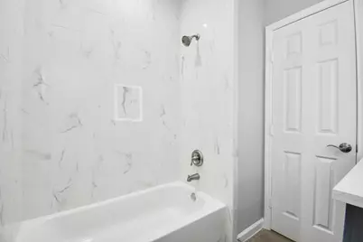 5941 Southlea Street, Houston, TX 77033 - Photo 19