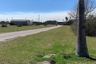 228 Speckled Trout Loop Loop, Palacios, TX 77465 - Photo 27