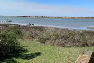 228 Speckled Trout Loop Loop, Palacios, TX 77465 - Photo 23