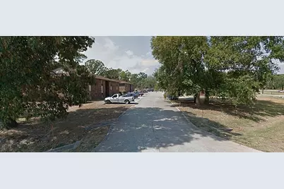 1600 N Houston Street, Livingston, TX 77351 - Photo 5
