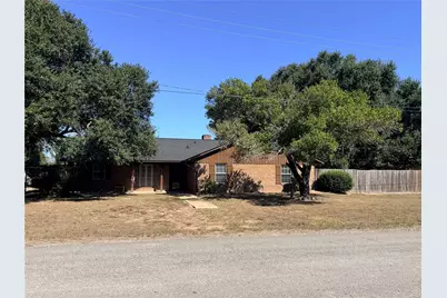1705 Edgewood Street, Liberty, TX 77575 - Photo 1